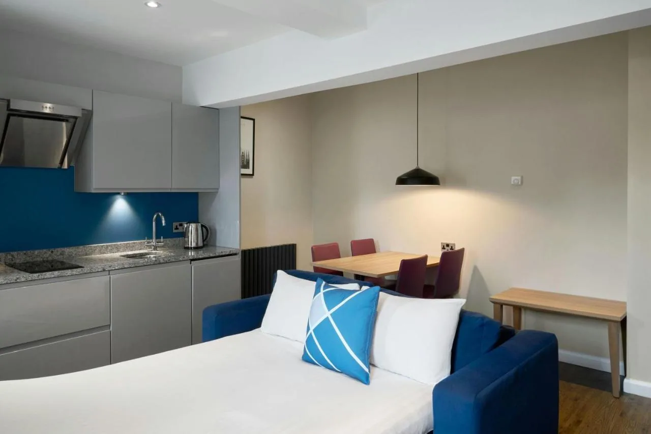 Studio with One Double Bed and Sofa Bed